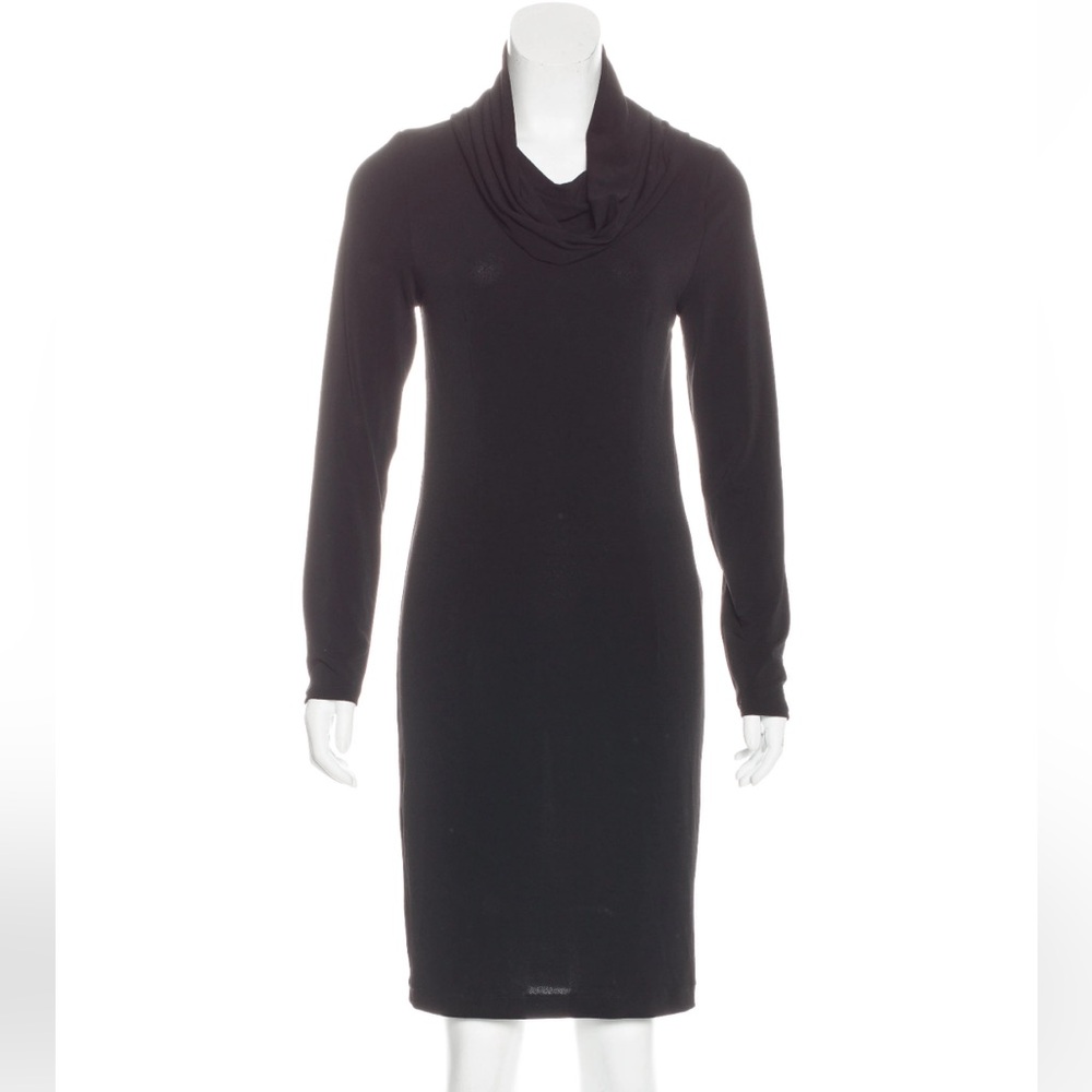 ALICE + OLIVIA Knee-Length Dress medium